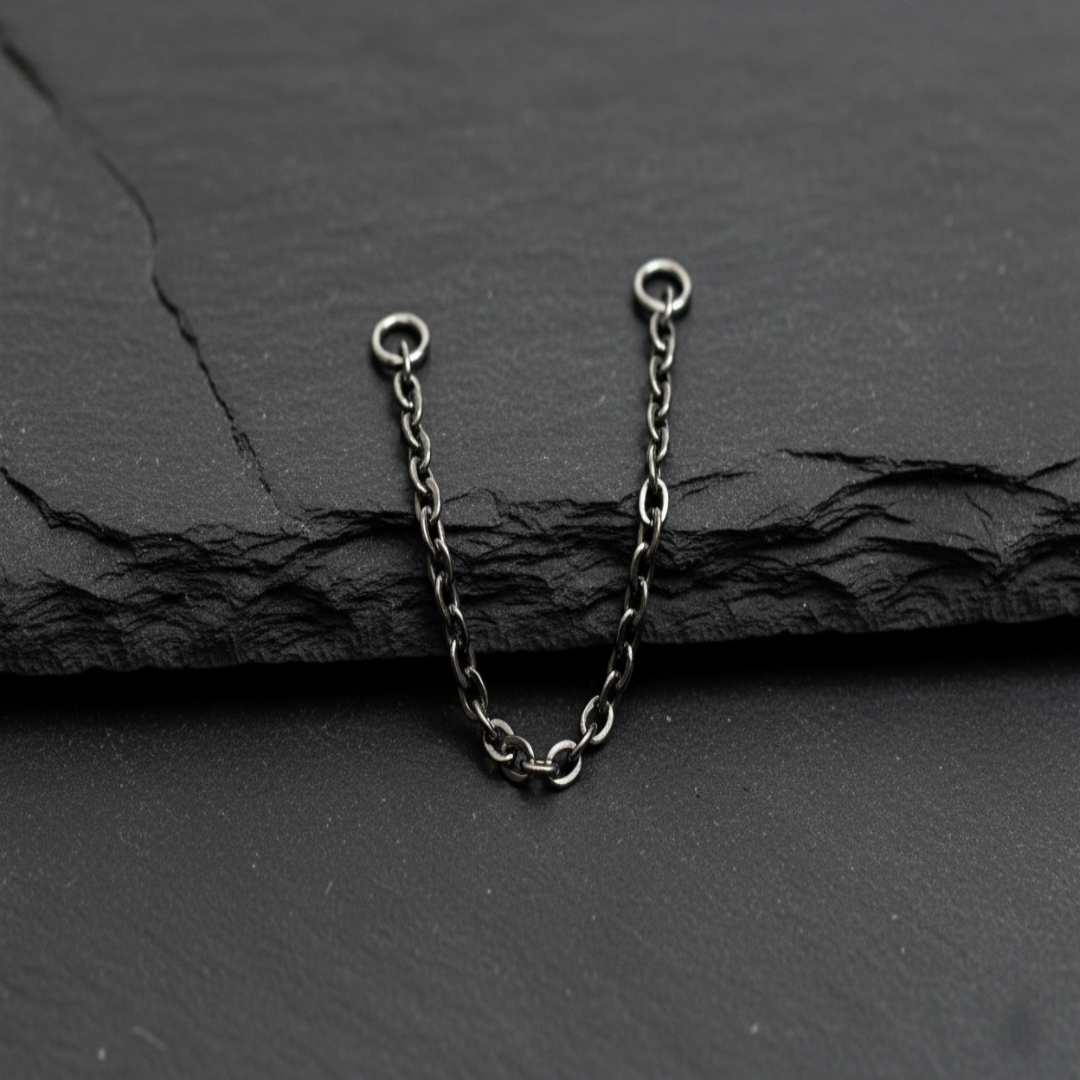 AnchorDrop — Chaîne de piercing en titane (40mm)
