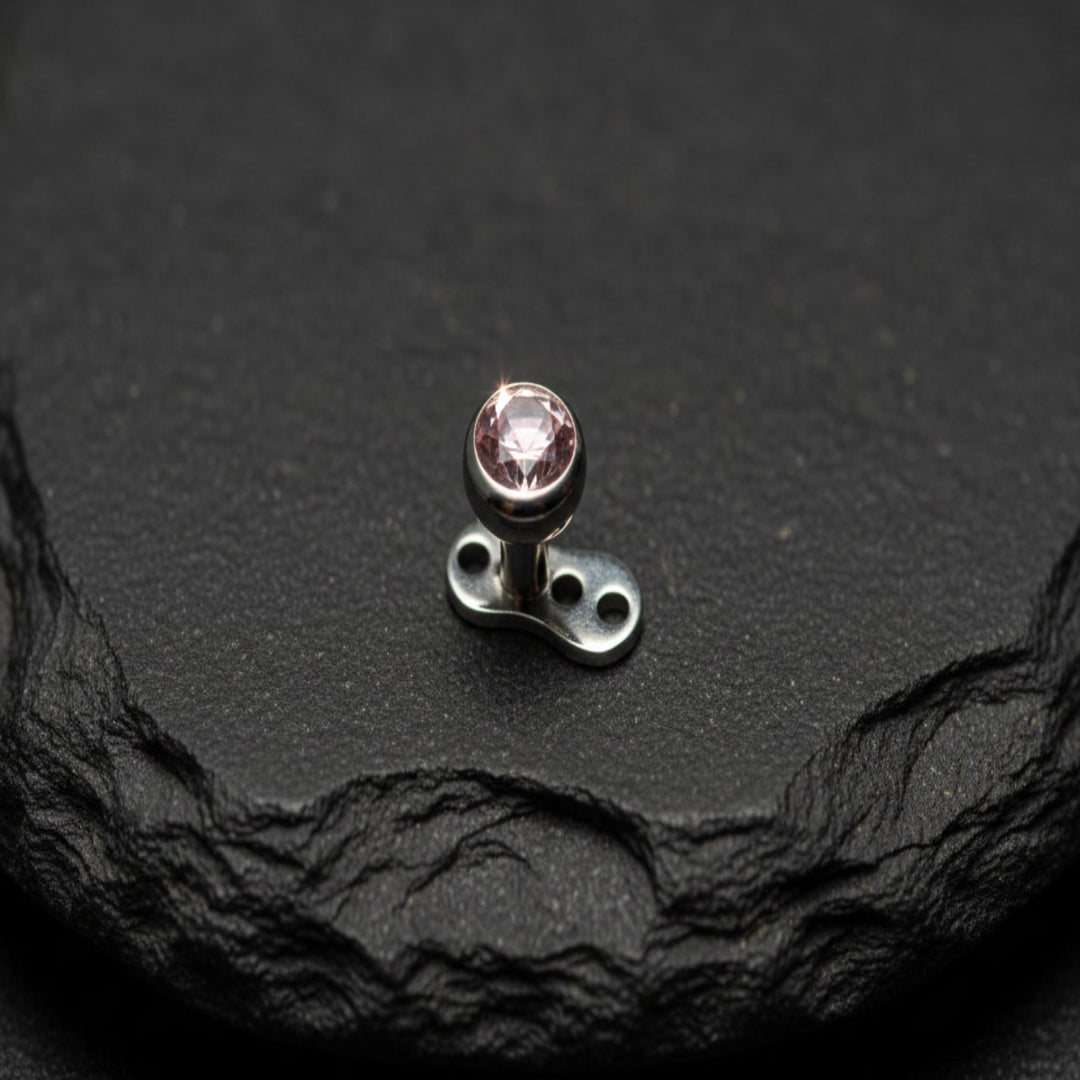 Haut de piercing microdermal en titane avec gemme de zircon rose