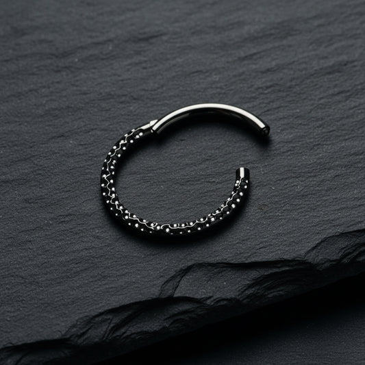 Ribbed Clicker Hoop Ring