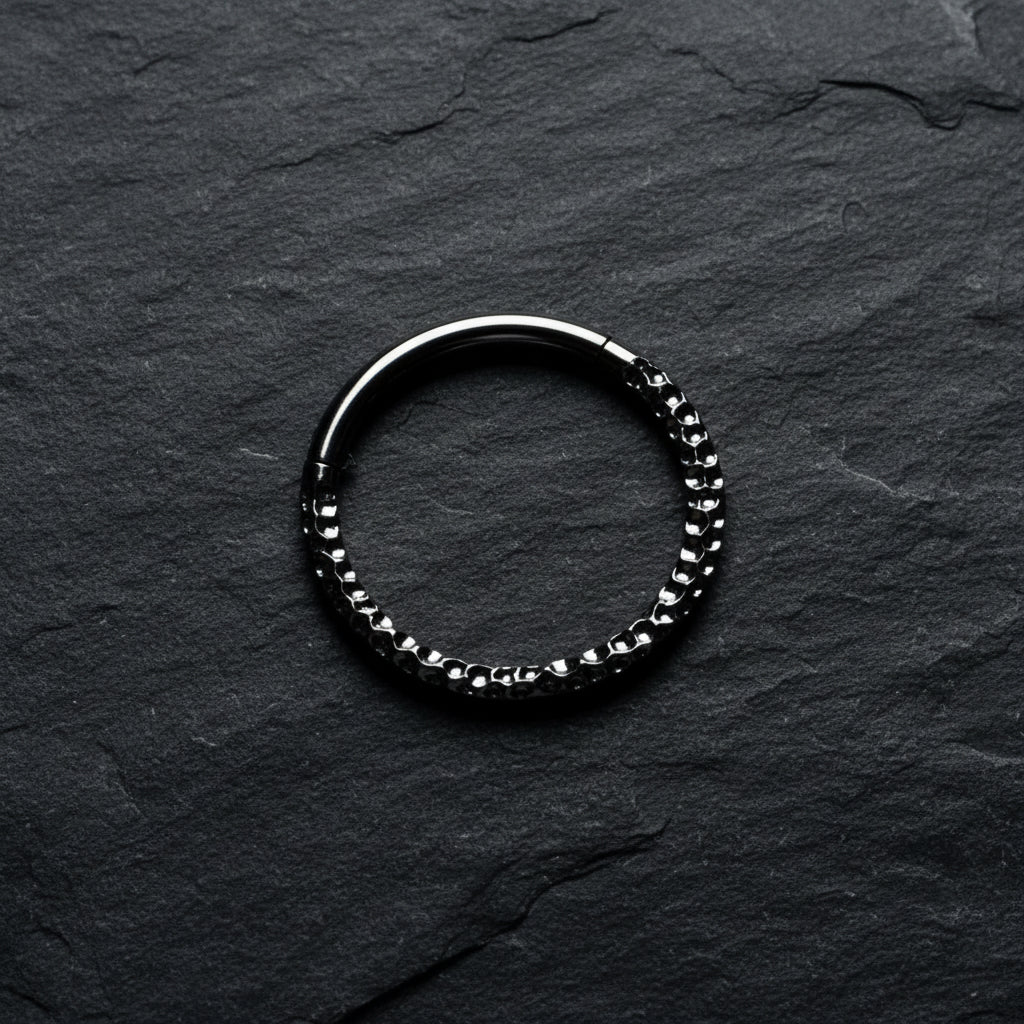 Ribbed Clicker Hoop Ring