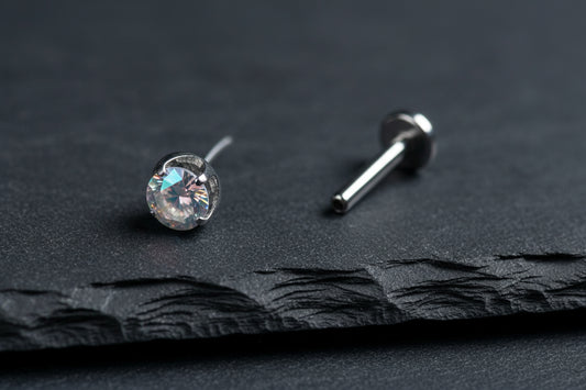 Iridescent Prong CZ Threadless End