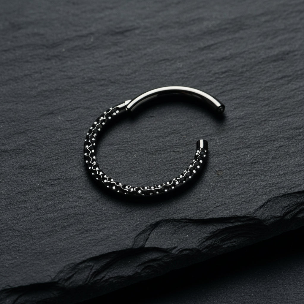Ribbed Clicker Hoop Ring