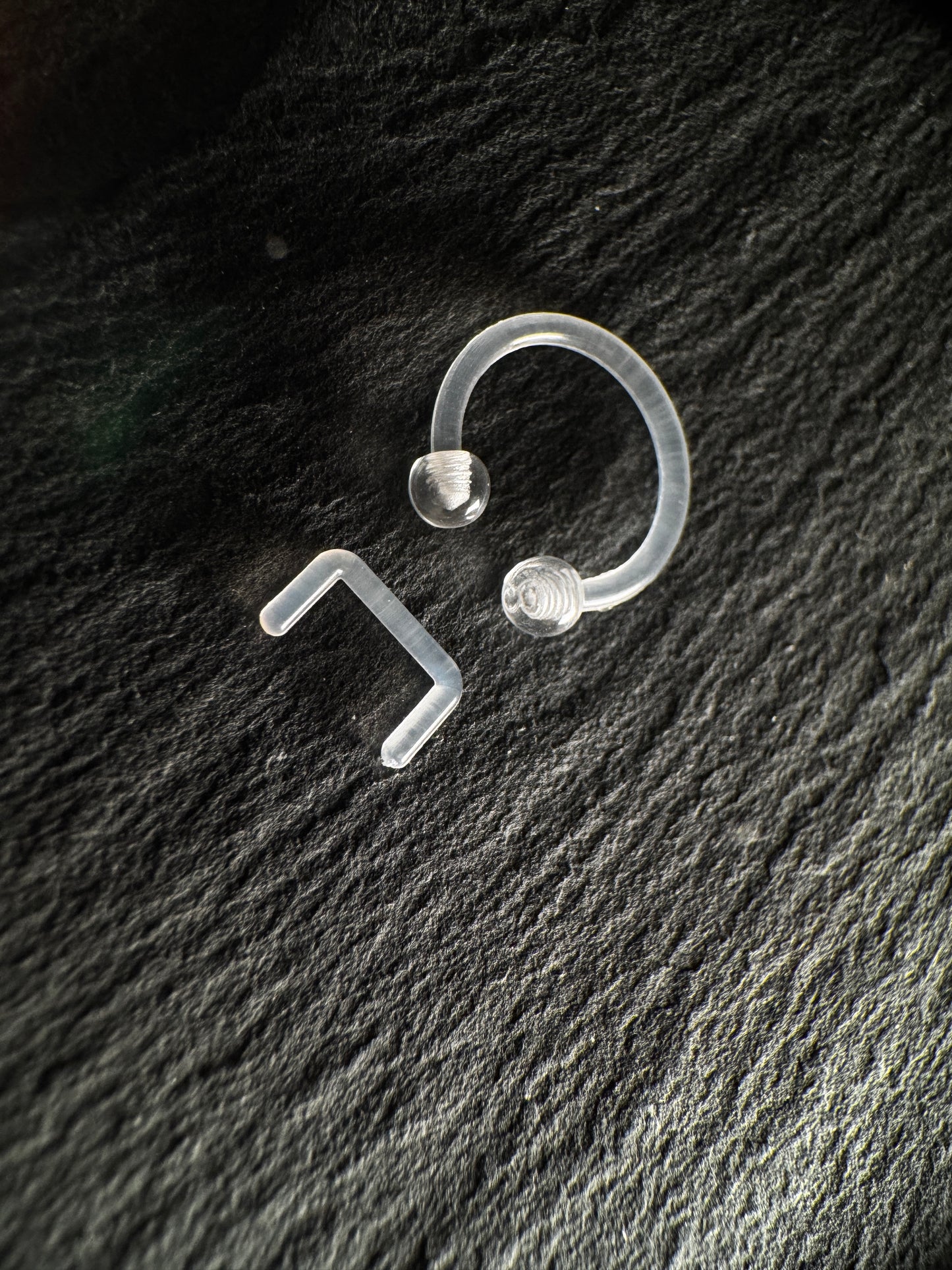 Retenedores de piercing de bioplasto